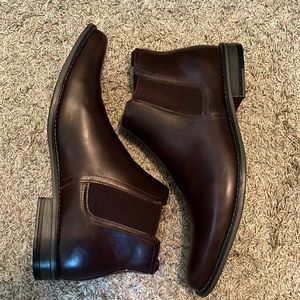 Mens Perry Ellis boots size 13